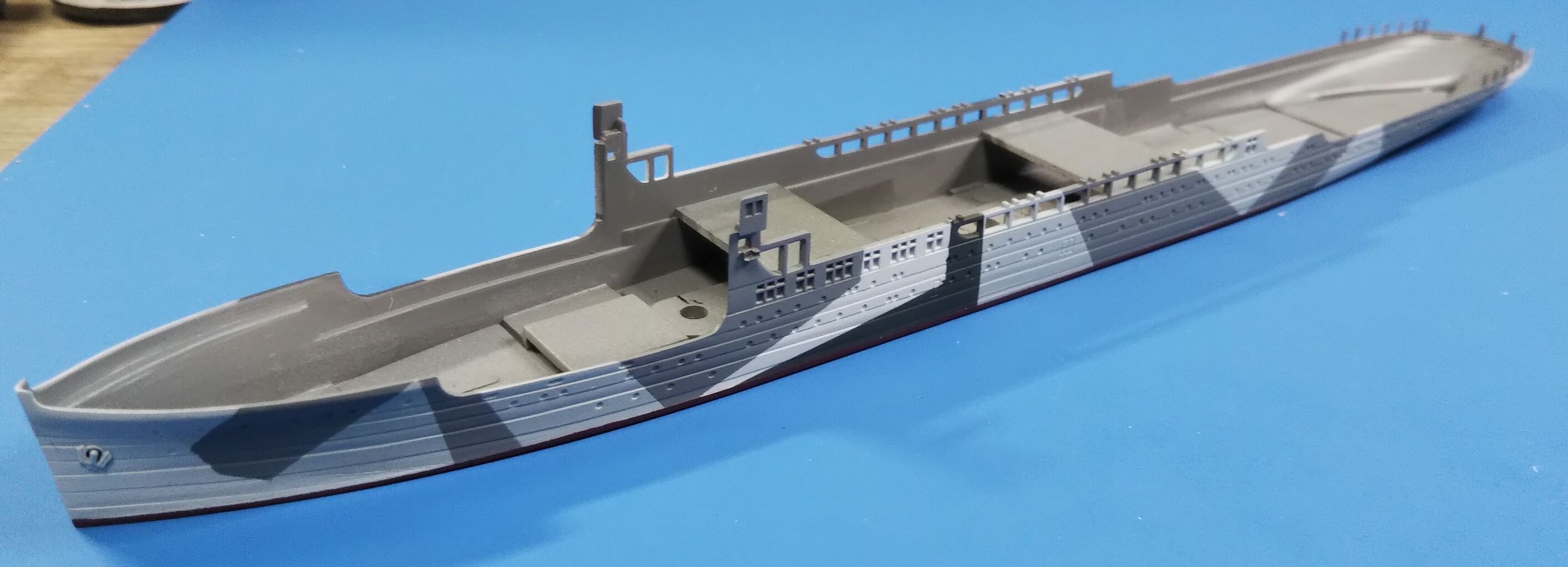 ハセガワ 1/700 日本海軍 特設潜水母艦 「平安丸 1943」 : 常磐重工