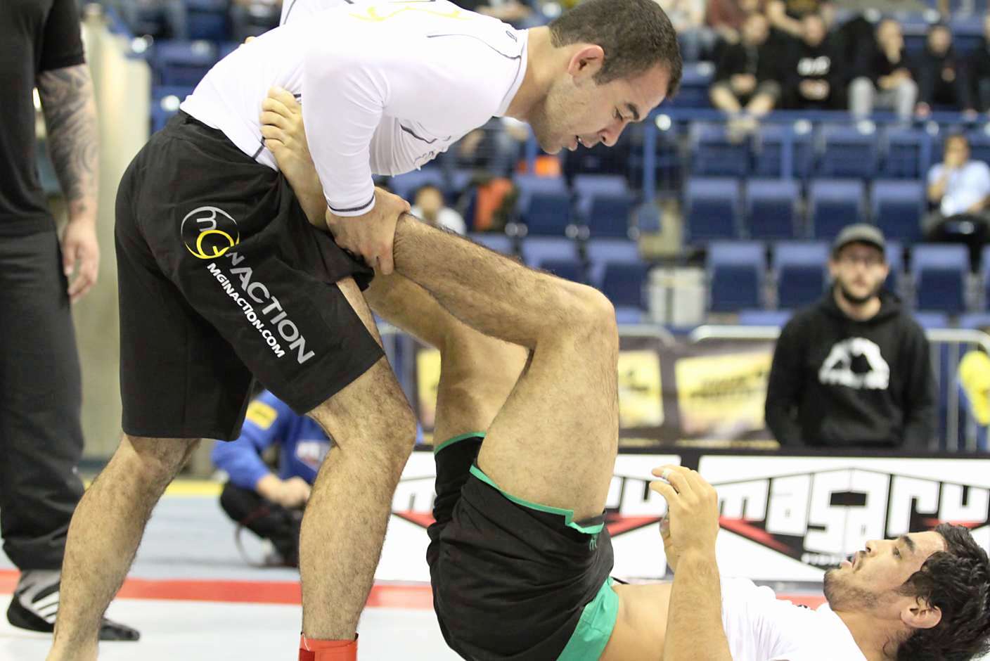 ADCC2011：-77kg準決勝 クロン・グレイシーvsマルセリーニョ