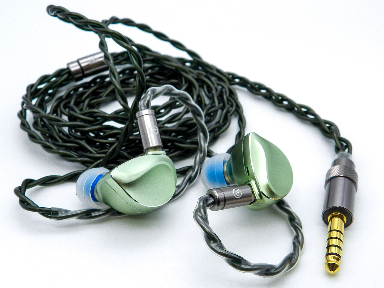 BQEYZ Winter II」 PZT骨伝導+12mm ダイナミック構成の人気モデルが