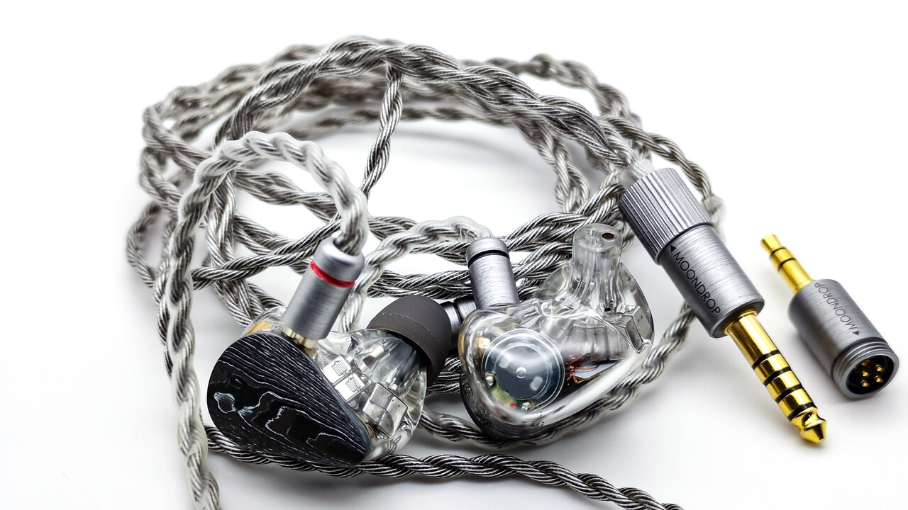 棚からレビュー】 水月雨「MOONDROP DARK SABER」 8BA+2DD構成で