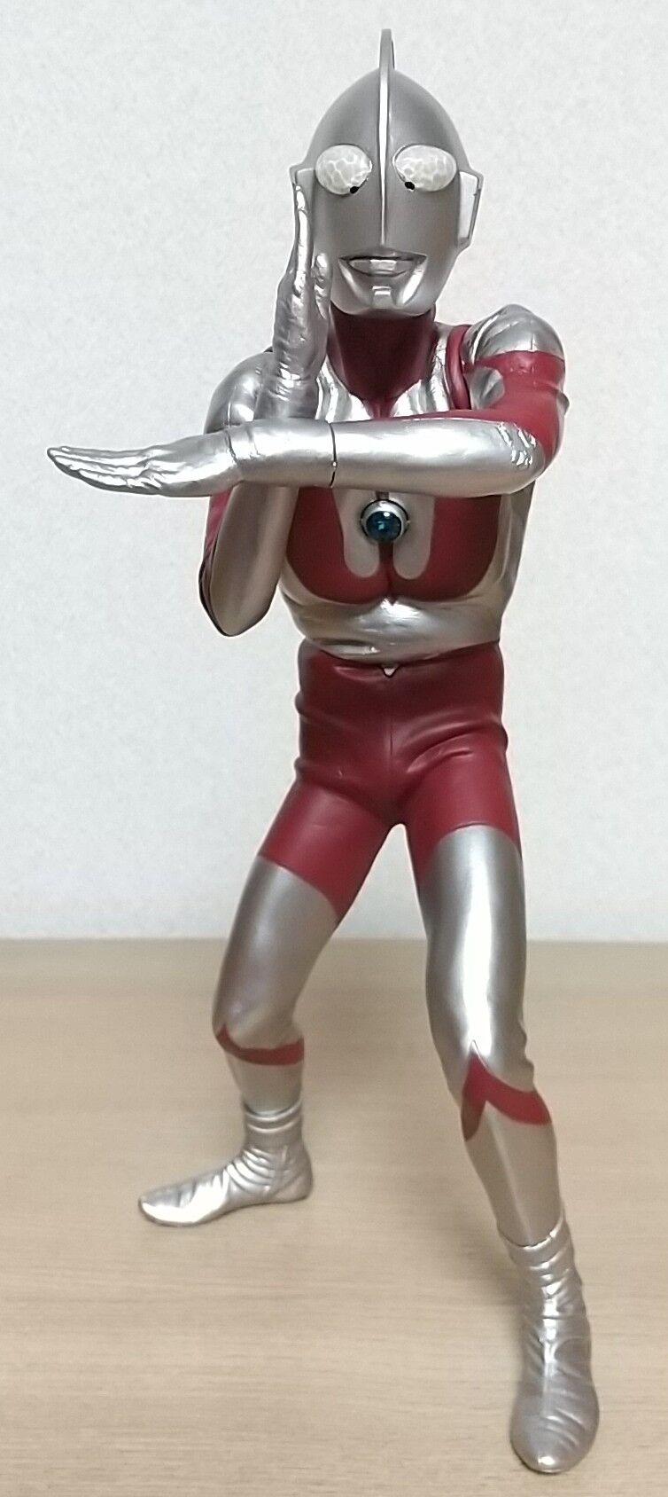 ガンメタ！発光ギミック搭載】CCP 1/6 TOKUSATSU SERIES ウルトラマン