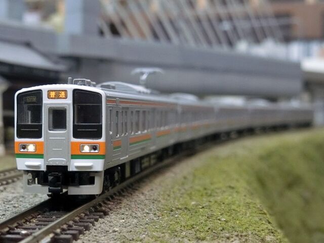 TOMIX改 211-1000系 : 横浜西部急行の備忘録2(きまぐれ鉄道日記帳N)