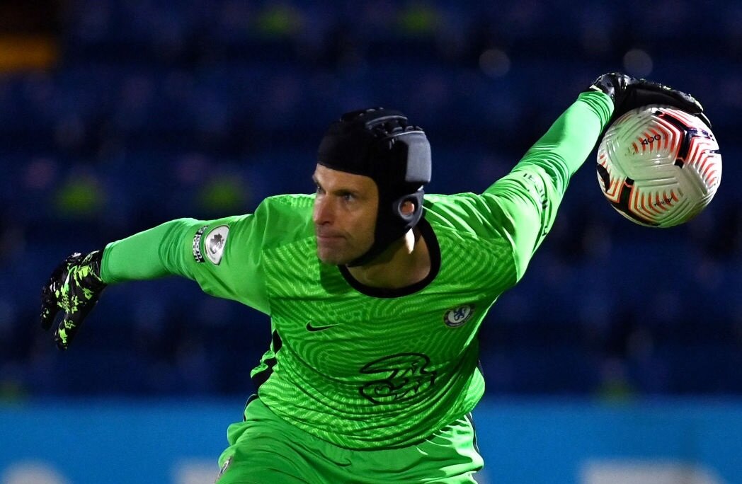 チェルシーU-23の試合で現役復帰したGKペトル・チェフが履いていた