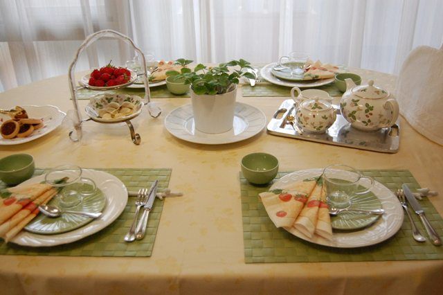 ワイルドストロベリー テーブルクロス Yahoo!オークション -「ウェッジ