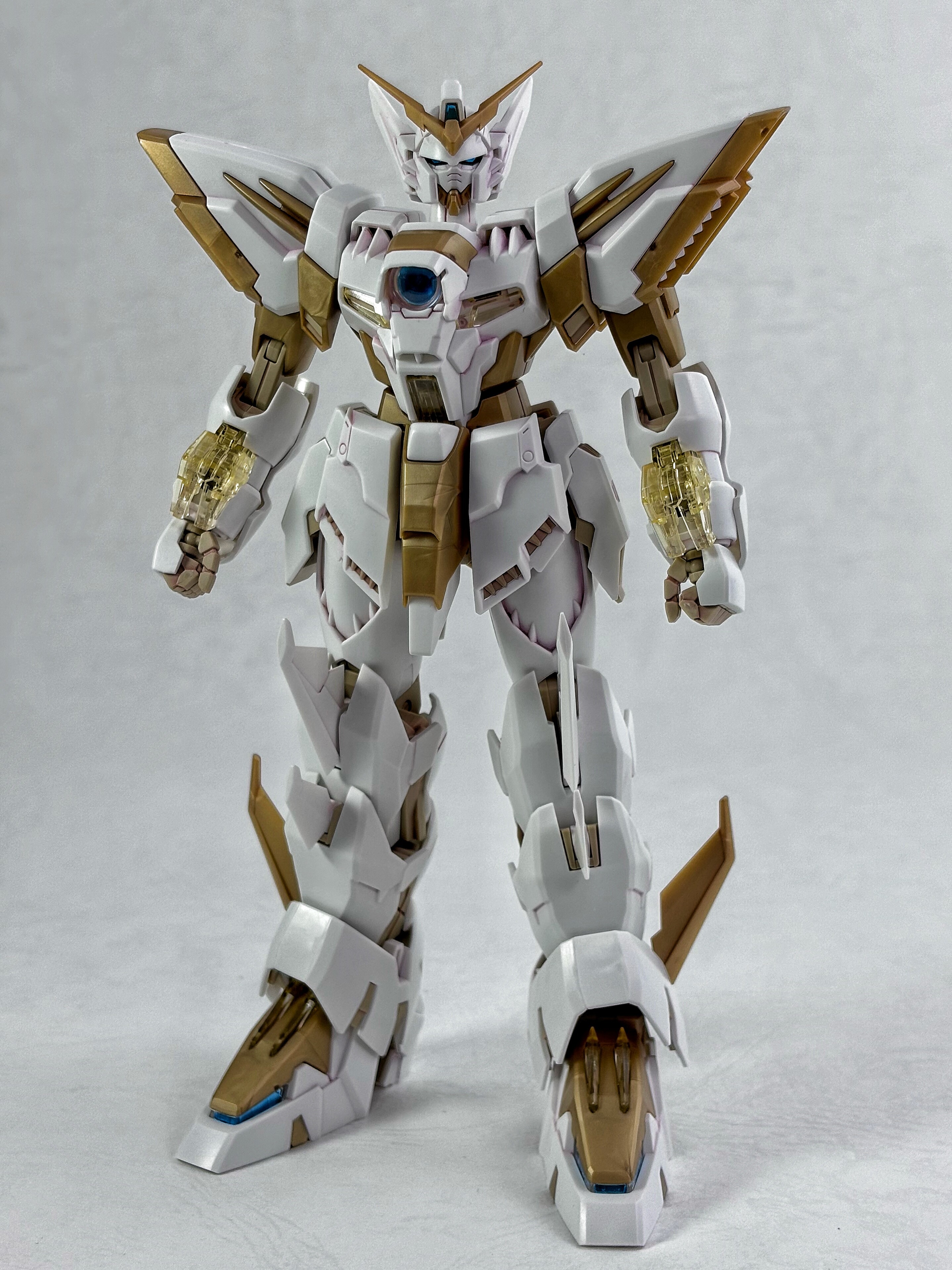 MG ガンダムエピオンEW[CROSS CONTRAST COLORS/CLEAR WHITE] レビュー