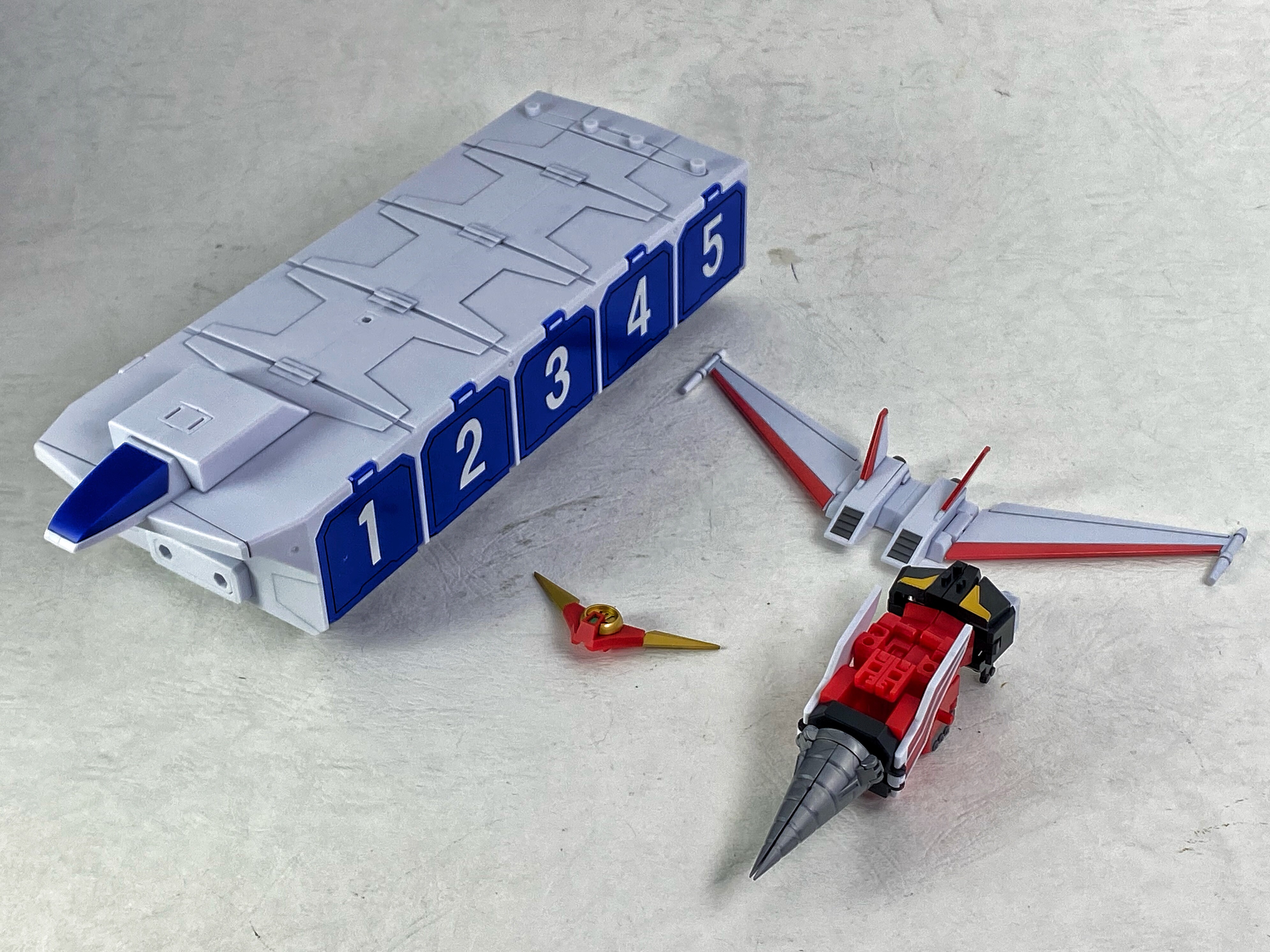 SMP 勇者特急マイトガイン カイザーキャリア&嵐を呼ぶ動輪剣スペシャル