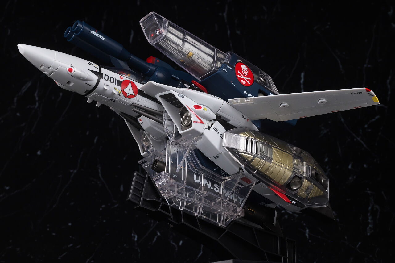 DX超合金 劇場版 VF-1S ストライクバルキリー（一条輝機）メカニック