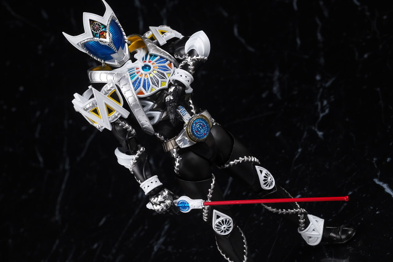 S.H.フィギュアーツ （真骨彫製法） 仮面ライダーサガ レビュー : はっ