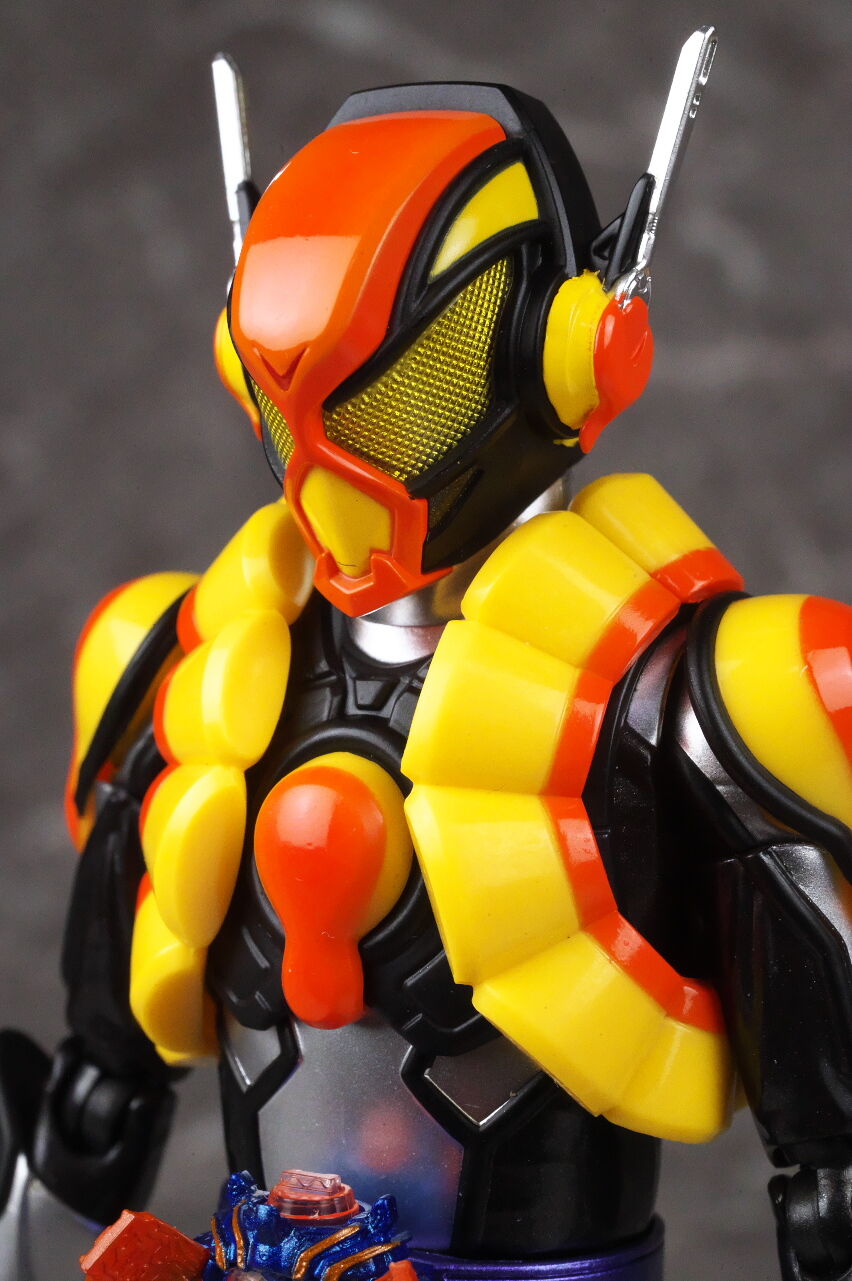 S.H.フィギュアーツ 仮面ライダーヴラム プリンカスタム レビュー : は