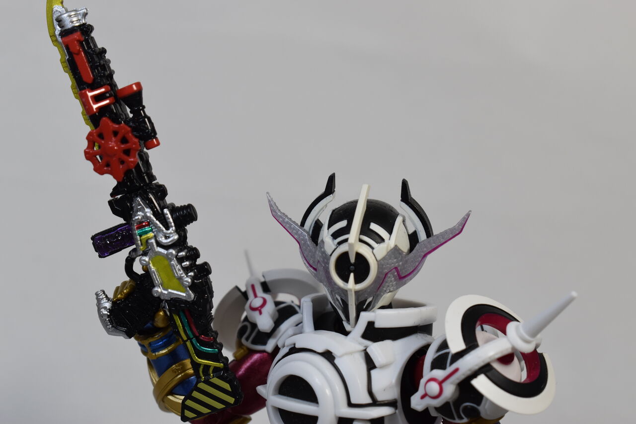 S.H.Figuarts 仮面ライダーエボル ブラックホールフォーム（フェーズ4