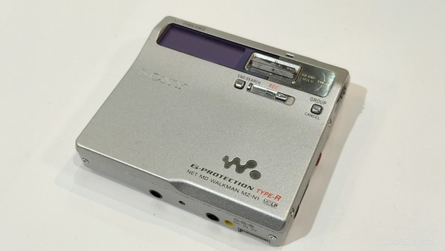 2001/平成13/SONY/MZ-N1/G PROTECTION/NET MD WALKMAN/MDLP/シルバー