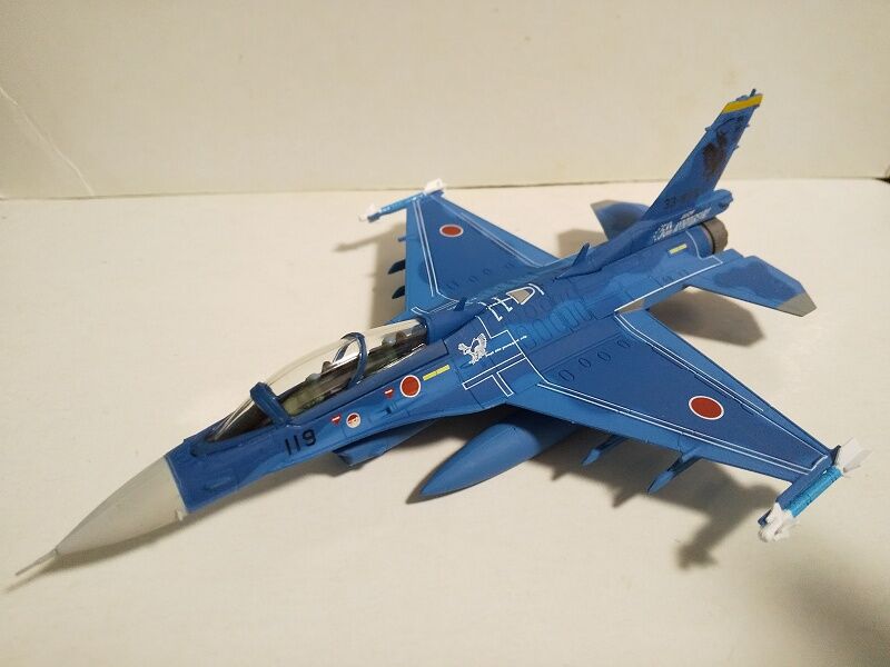 Hachette：エアファイターコレクション…航空自衛隊 F-2 : スノ・ブロ2