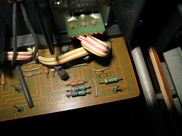 TRIO KA-8300 （プリメインアンプ）その① : フラットバーロードで行こう！