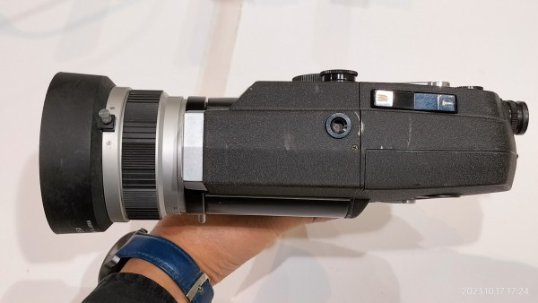 1972/昭和47/FUJICA/Z700/Single8/シングル8/固定グリップ/8ミリカメラ