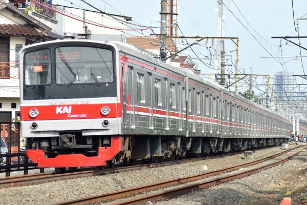 205系武蔵野線M36編成暫定8連化からの12連復帰(組成変更