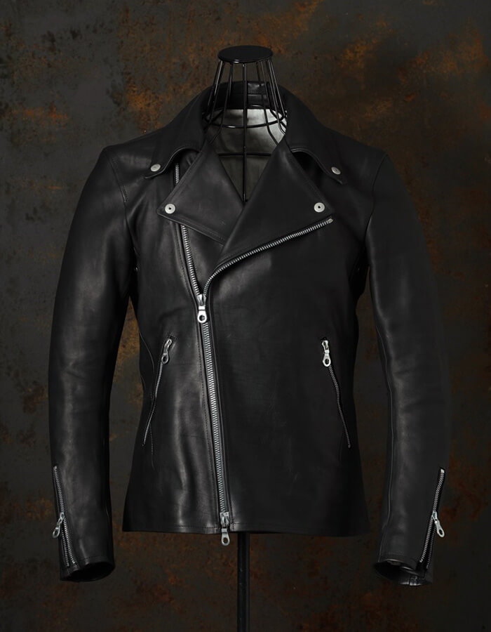 GUIDI 社のスペシャルレザーを贅沢に使った ISAMU KATAYAMA BACKLASH