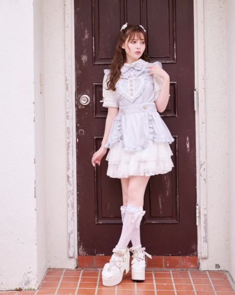 ハートエプロンワンピース ｜ LIZ LISA（リズリサ）公式通販 ｜ Tokyo