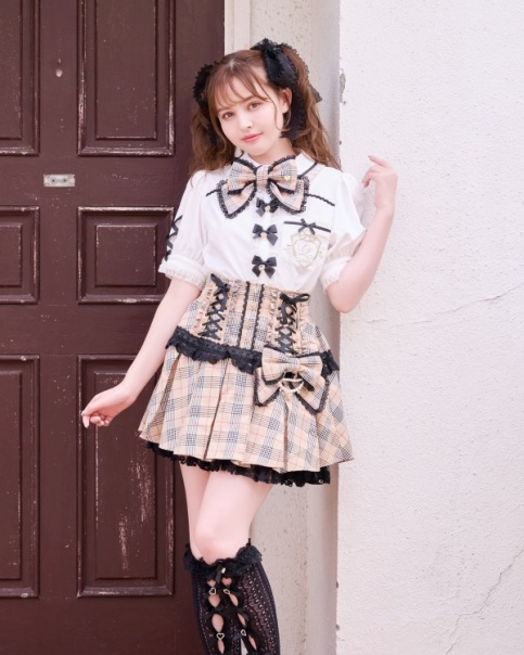 ワンサイドリボンチェックスカパン ｜ LIZ LISA（リズリサ）公式通販