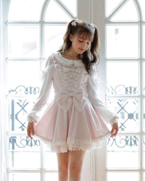 トリプルリボンフリルセットアップ ｜ LIZ LISA（リズリサ）公式通販