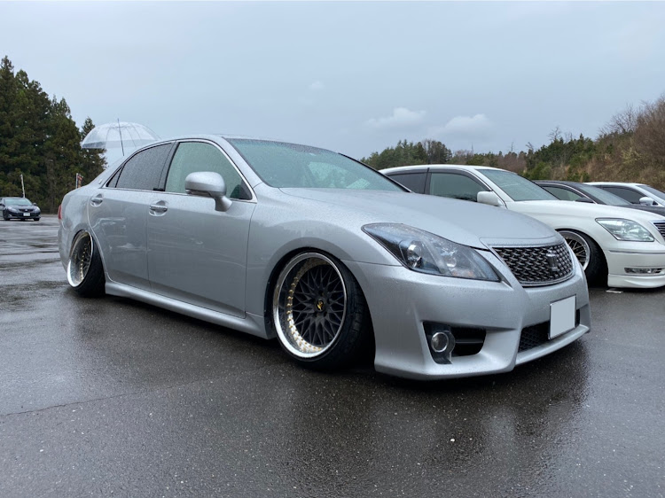 クラウンアスリートのWORK・VS-XV・18インチ・新作ホイール・深リム