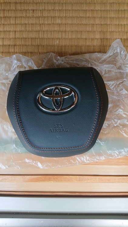 ハリアーの80ハリアー・ハリアー80系・DIY・エアバッグ・ホーンパッド