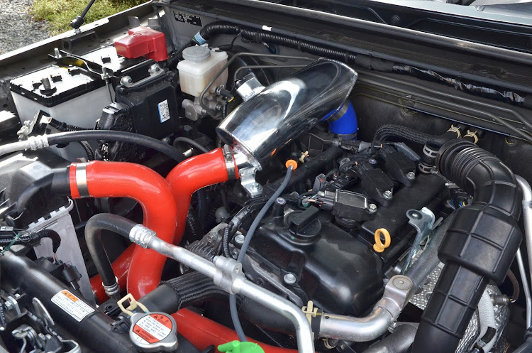 ジムニーのJB64・ジムニー・ハイブリッジファースト・パワーチャンバー