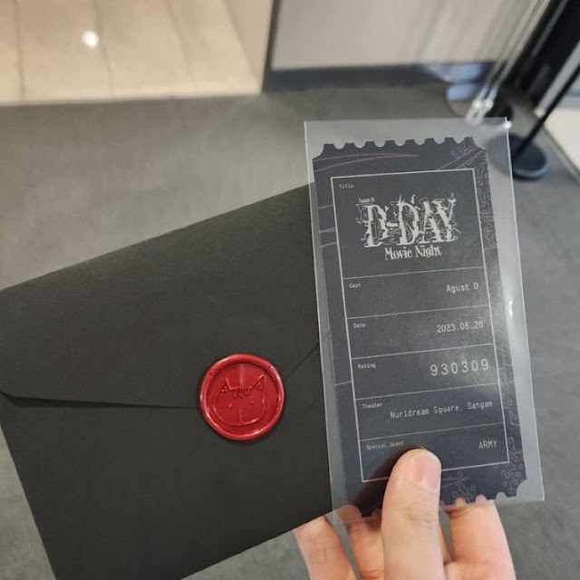 BTS's Suga Surprises Lucky ARMY With Luxurious Gifts At His 