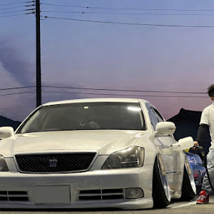 クラウンアスリートの短縮ナックル・ショートナックル・ロールセンター