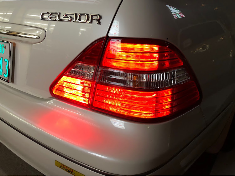 セルシオ30前期純正テールランプ、フォグランプ GT-082 30セルシオ前期