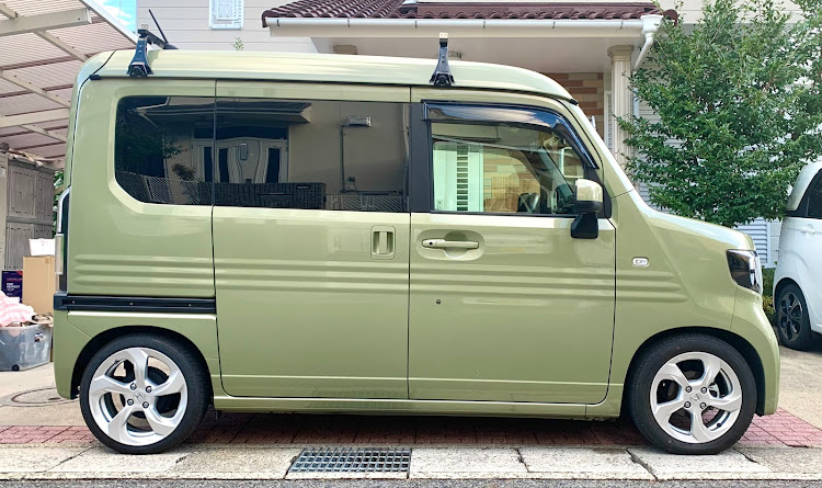 N-VANのエスペリアダウンサス・スプリングコンプレッサー・ダウンサス