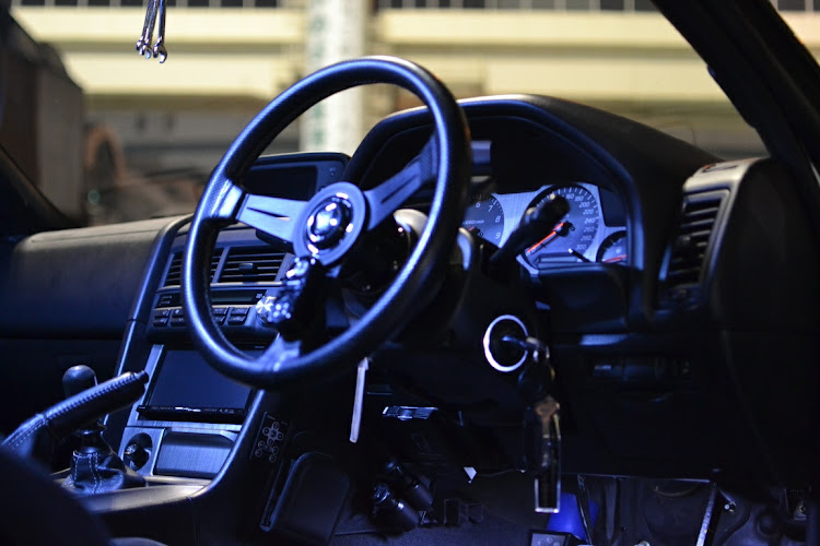 スカイライン GT-Rのステアリング・ステアリング交換・ナルディ