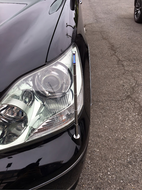 セルシオのセルシオ・コーナーポール取り付け・高坂SA・MTに遅刻・待っ