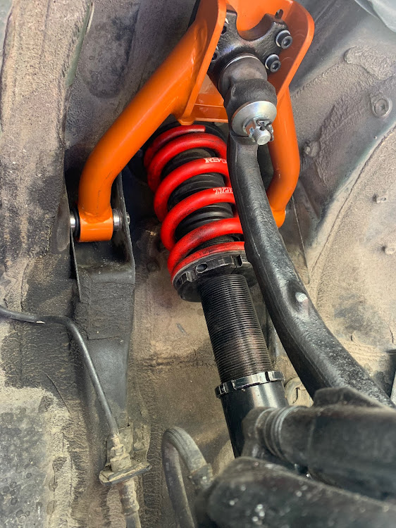 チェイサーのチェイサーJZX100・アッパーアーム交換・タイロッド交換