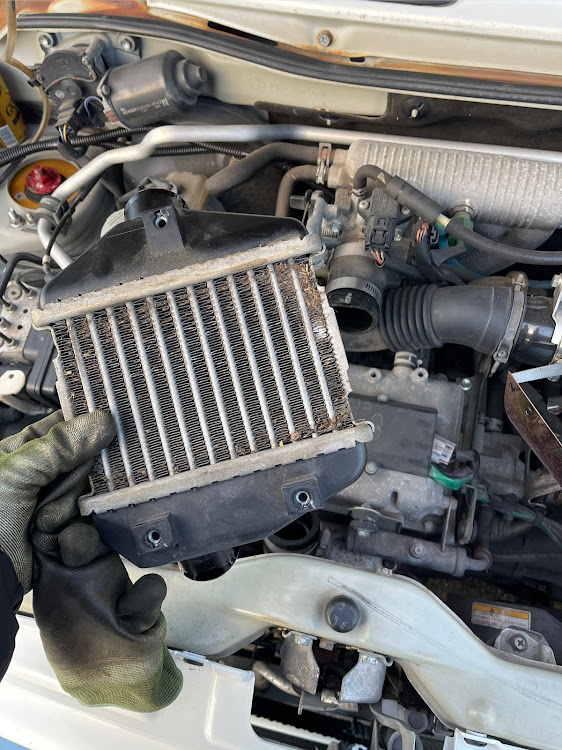 アルトラパン SSのラパンss・he21s・サクションパイプ交換・DIY