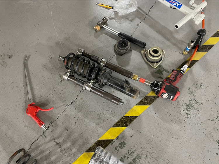 アクティトラックの農道のNSX・バモス・アクティトラック・リーフ逆