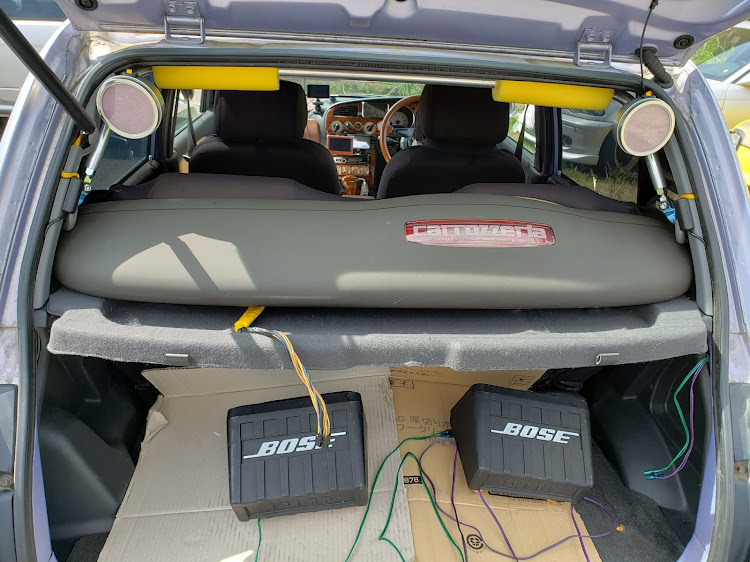 ミラジーノのSLO・TS-UX7・カロッツェリアスピーカー・バイバイハンド