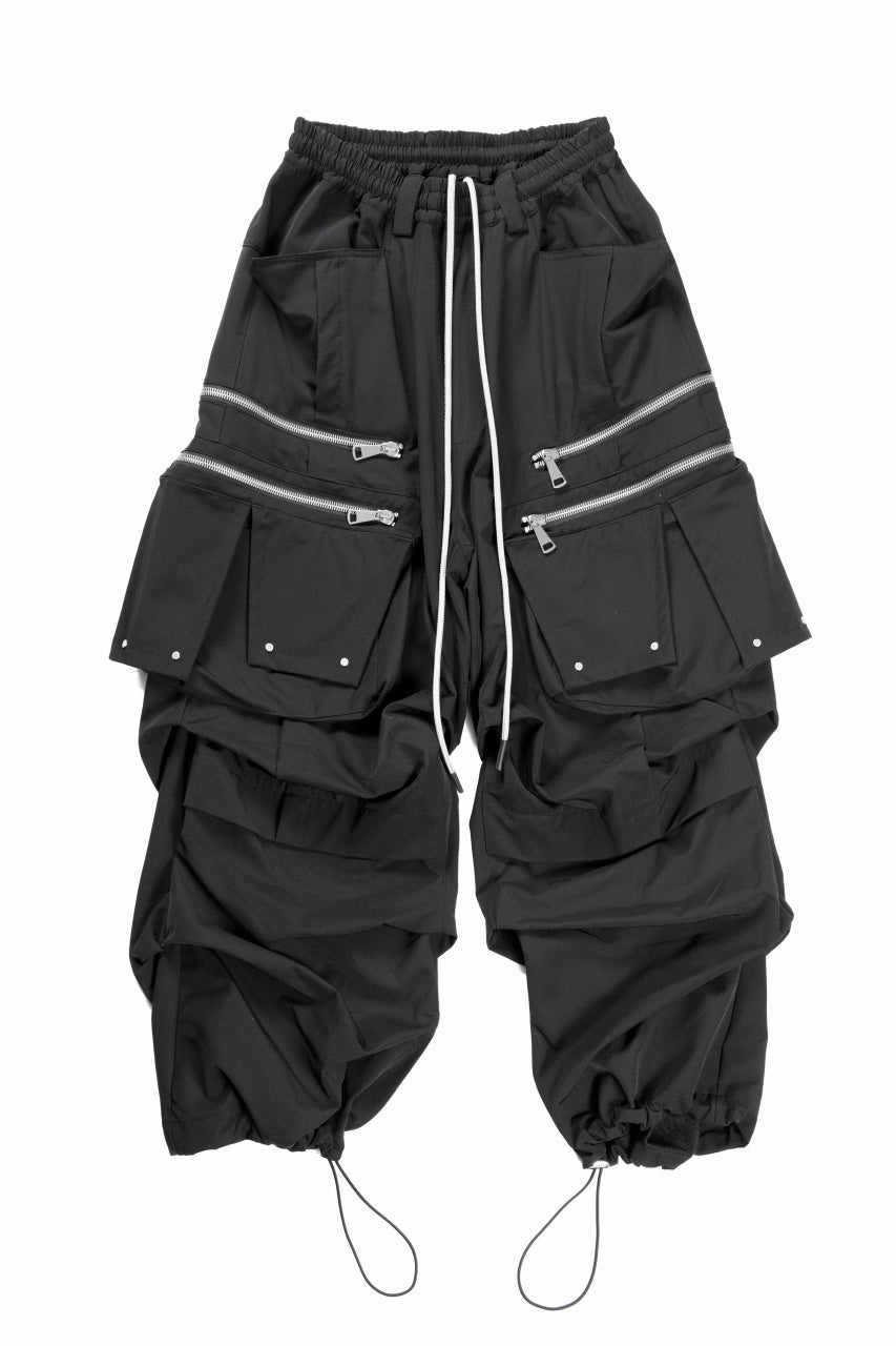 A.F ARTEFACT MULTI FLAP WIDE PANTS / TECH SMOOTH (BLACK) | エー