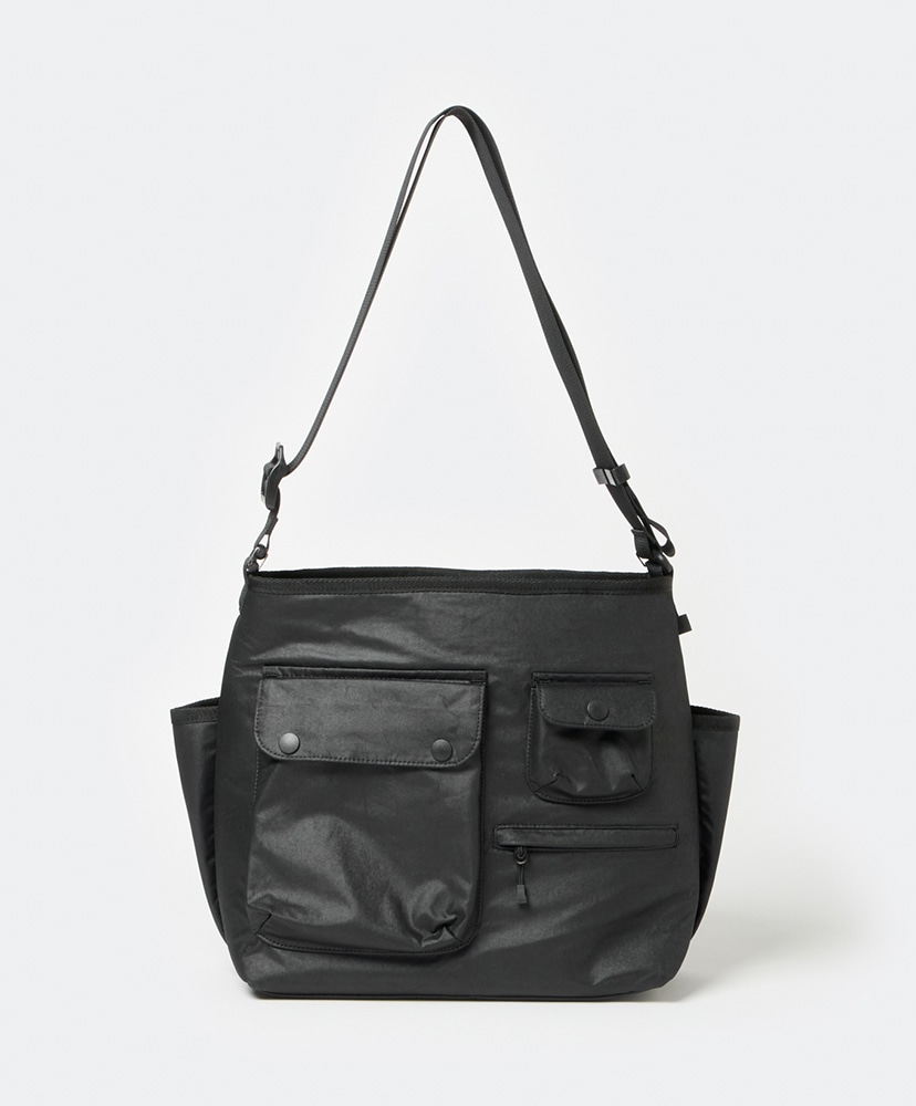 Tech Reversible One Shoulder Bag(ONE Black/ブラック): DAIWA PIER39