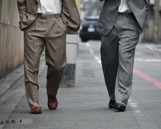 MAATEE&SONS UNCON SINGLE/SET UP TROUSER [GRAY/L.BROWN]