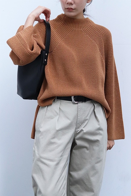 BATONER/バトナー】Signature Bottle Neck/Cashmere Fox Boat Neck