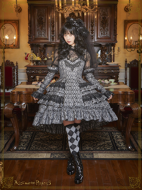 Eleonora ~Capriccio Swings the Curtain~ JSK & Arm Cover Set by