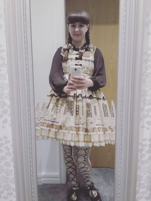 Sweet cream house Coordinate Photos (7 photos) | ALICE HOLIC