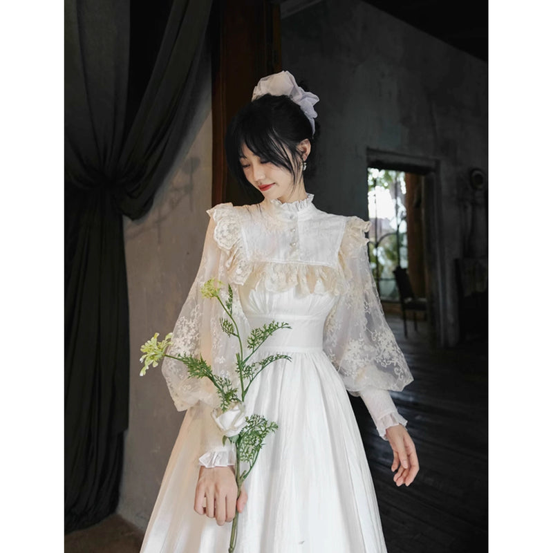 宮廷の花の刺繍ヴィクトリアンワンピース – ManusMachina