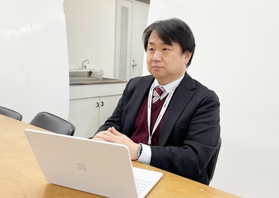 教員の働き方改革を推進中！学校と家庭をつなぐ保護者向けデジタル連絡