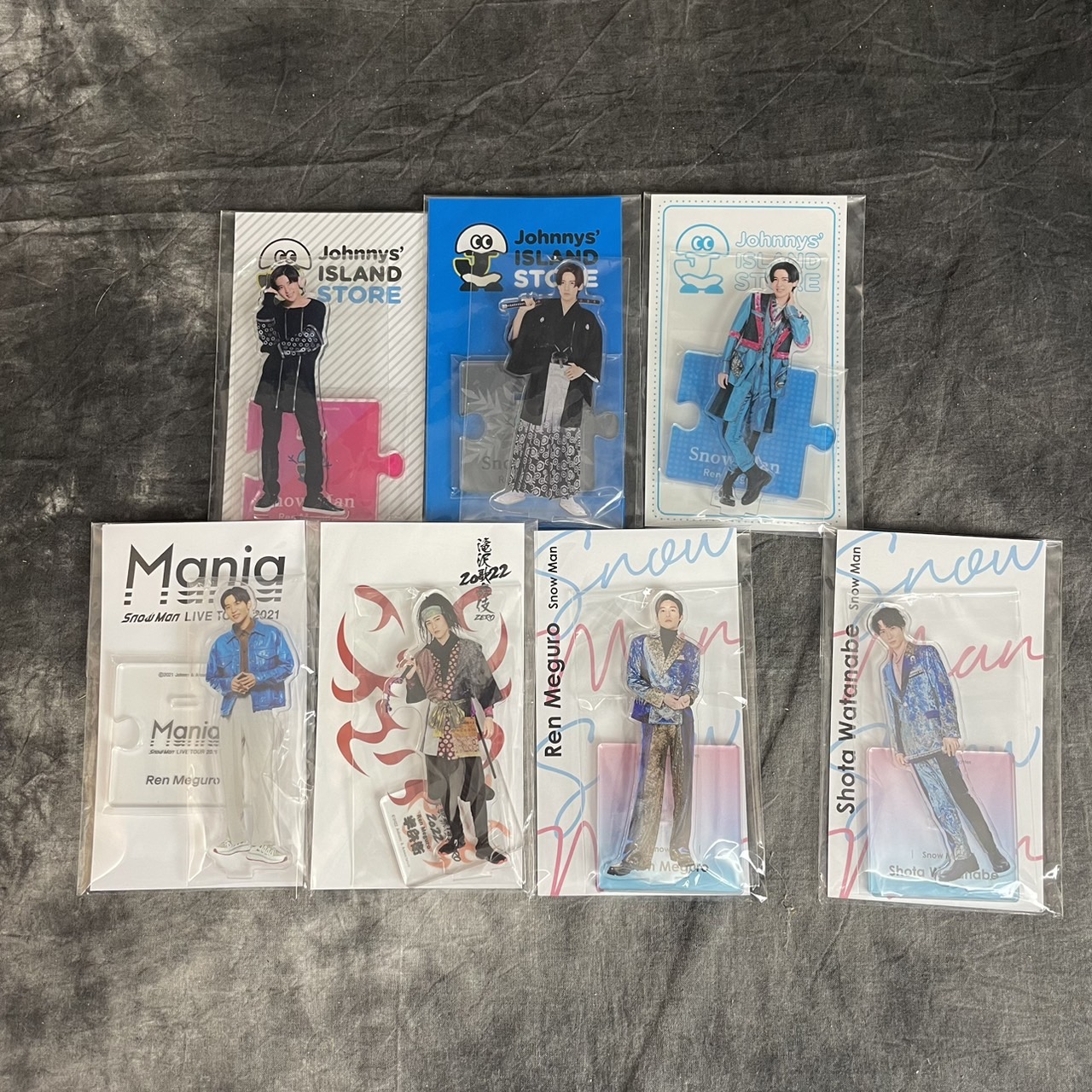 □SnowManグッズ、アクスタFest多数買取させていただきました