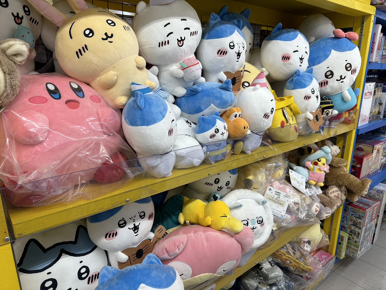 □ちいかわやポケモンなど ぬいぐるみ多数売り場にて販売中です