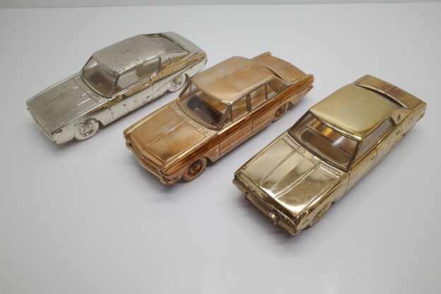 NISSAN CEDRICミニカー シガレットケース 置物 オルゴール付き Yahoo