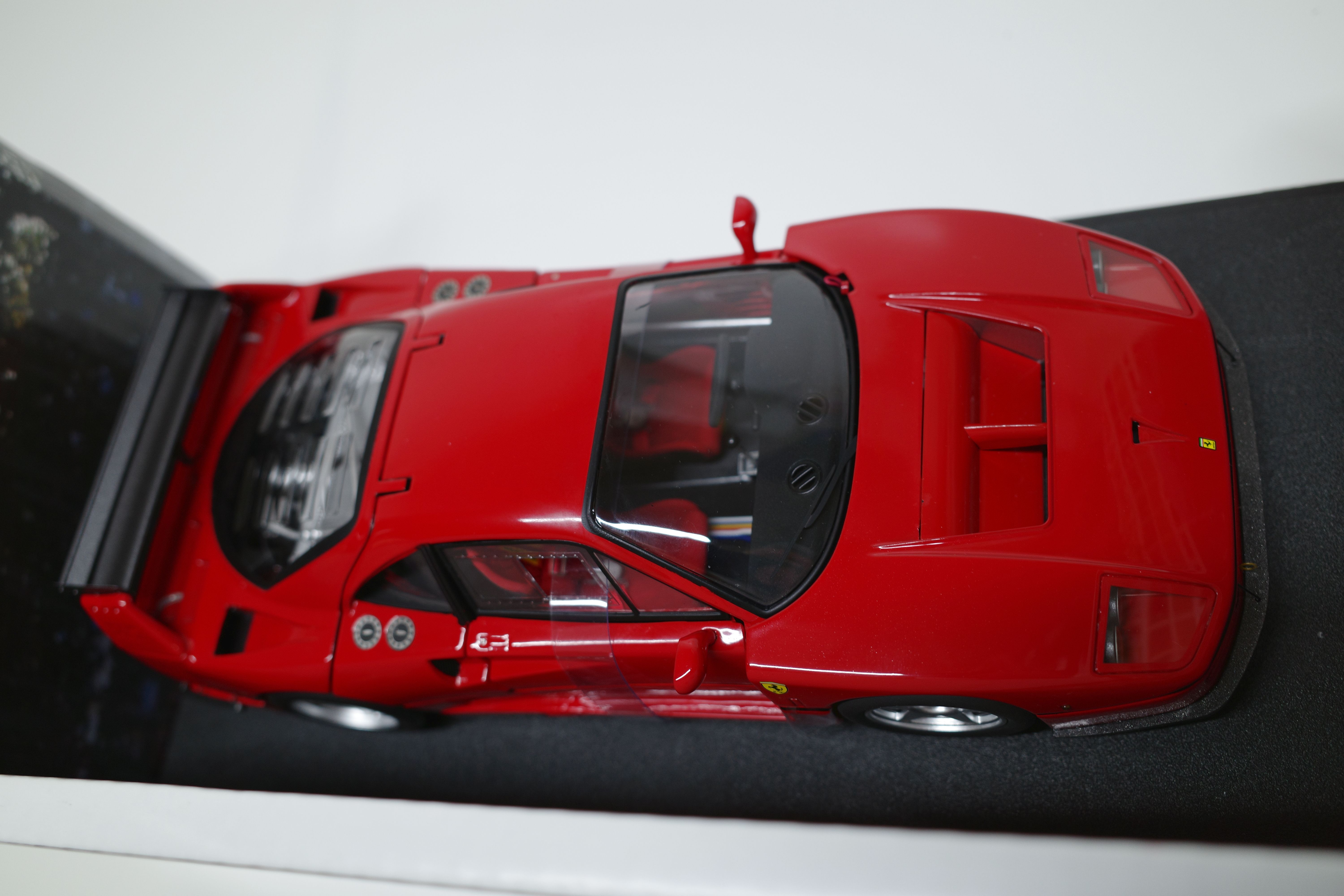 ミニカー ホットウィール 1/18 フェラーリ F40 Test Competizione他