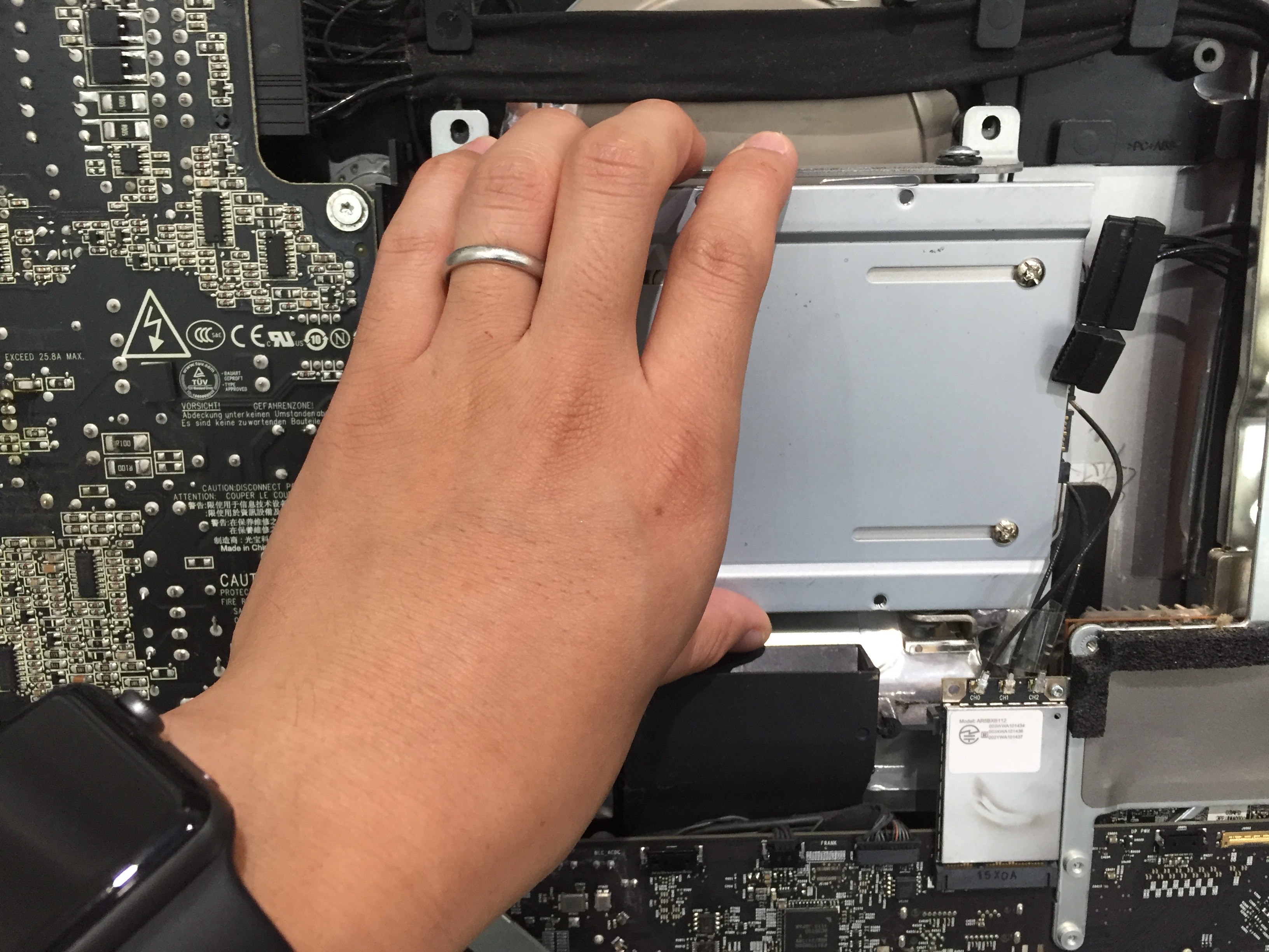 動作が遅い iMac 27inch Mid2011をSSDへ換装しました | Mac修理アースト