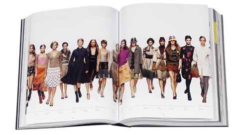 モードファン必見！「PRADA BOOK」発売。｜Fashion｜madameFIGARO.jp